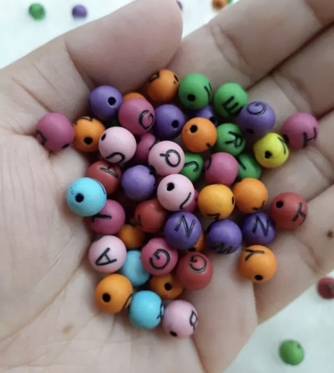 BOLA COLORIDA LETRA PASSANTE 8 MM (250 GRAMAS) - comprar online