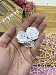 Florzinha de Tecido 3 cm ( 2 UNIDADES) na internet