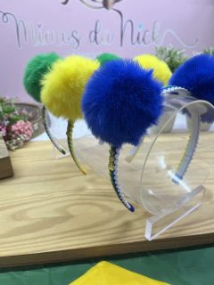 BOX PEGUE E MONTE TIARA POMPOM PELUCIA BRASIL ( 3 TIARAS ) - comprar online