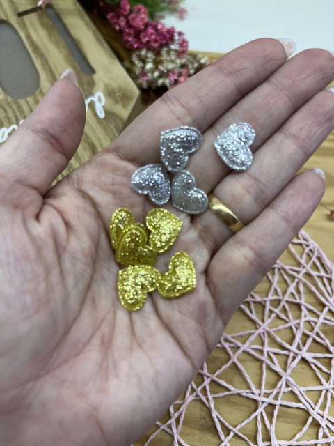 APLIQUE CORAÇÃO GLITTER 1,5 CM PEQUENO ( 5 UNIDADES)
