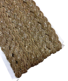 STRASS MEIA CANA TRANÇADA 10 MM ( 1 METRO)