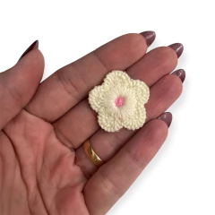 FLOR CROCHET 2,5 CM (2 UNIDADES) - loja online