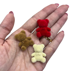 APLIQUE MINI URSINHO RESINA COM CAMURÇA 2,6 CM PQ ( 1 UNIDADE ) - comprar online