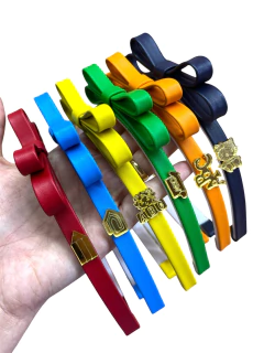 BOX PEGUE MONTE TIARA NAPA ESCOLAR ( 6 TIARAS ) na internet