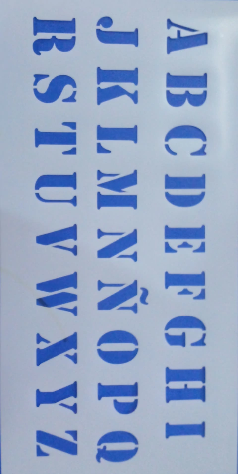 Stencil ABC 15X30 cm