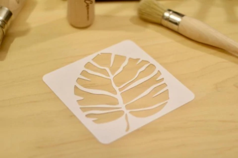 Stencil CUPA Hoja de Adan 30x30 cm - comprar online