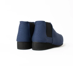 Night Blue (MT) en internet