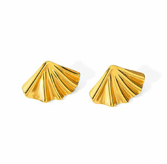 Brinco Wavy Gold em aço inoxidável banhado a ouro - comprar online