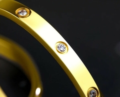 Bracelete Trend Premium Gold Em Aço Inoxidável na internet