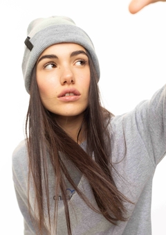 GORRO BROKEN GREY - comprar online