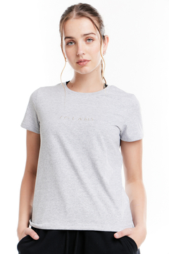 REMERA PILI ORIGIN CLAN GRAY - comprar online