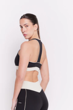 TOP LIRA V VIVOS BLACK en internet