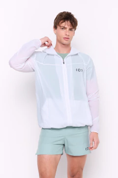 CAMPERA TRAIL MEN WHITE - comprar online