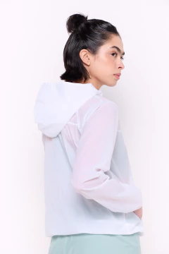 CAMPERA TRAIL WOMEN WHITE en internet