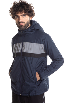 CAMPERA GEO BLUE REFLEX MEN - comprar online