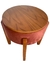 Puff Paris com mesa de apoio cor veludo ferrugem