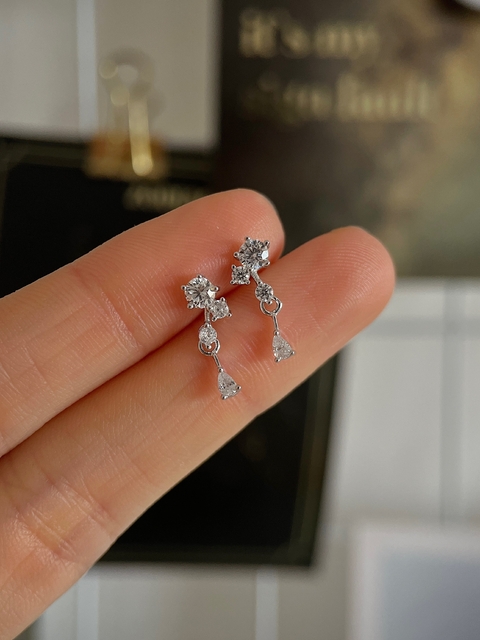 Brinco Gota Pendente 02 Prata 925