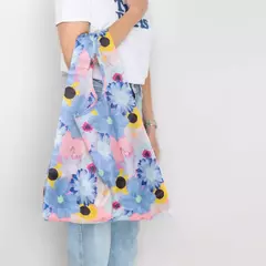 Bolsa súper flores lila en internet