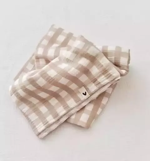 Manta gasa Vichy beige