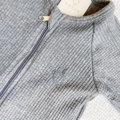 Pijama Buzz grey (1 año) en internet