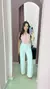 Calça alfaiataria pantalona Vivian (forma pequena) na internet