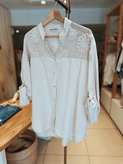 Camisa Favia en internet