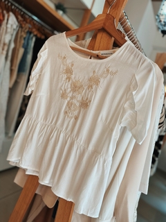 Blusa Caliso - comprar online