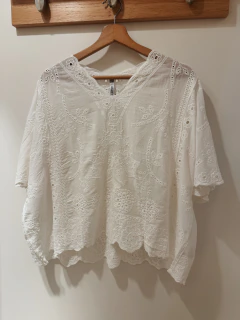 Blusa Mandon en internet