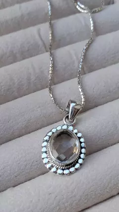 Collar Flower - Cuarzo y Plata 925 en internet