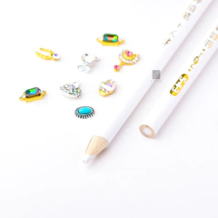 Lápiz De Cera Mágico Levanta Strass Y Decorado Uñas en internet