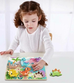 Quebra Cabeça de Encaixe - Dinossauros, Madeira, +12 meses, 8 peças, Tooky Toys na internet