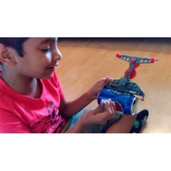 Imagem do Teleférico Motorizado de Lata Reciclada para Montar, Se Move no Fio, Kit Robótica Educacional
