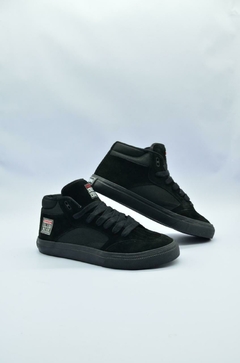 CONCAVE TOTAL BLACK - comprar online