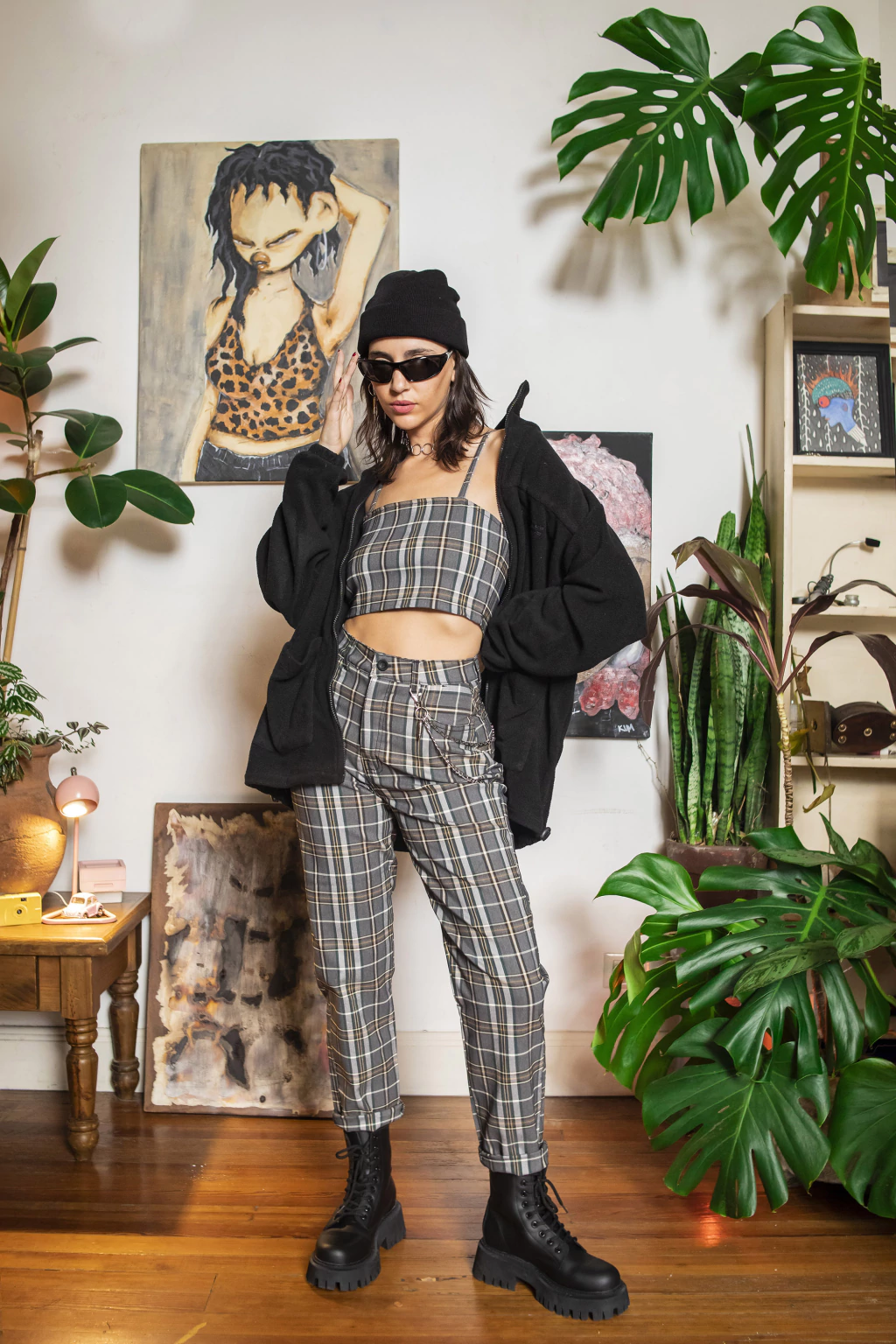 Mom Oxford thumbnail 3