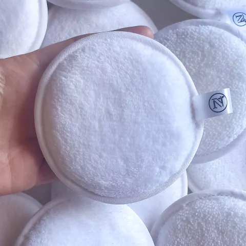 Nube desmaquillante extra suave