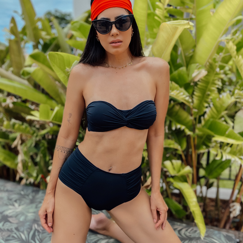 Imagem do Biquíni Hot Pants Preto Tomara que Caia