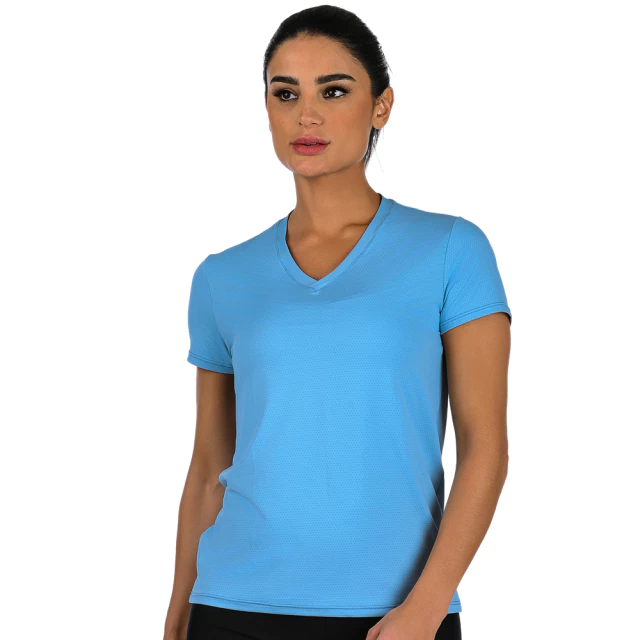 Blusa Fitness Manga Curta Decote V Azul Claro - comprar online