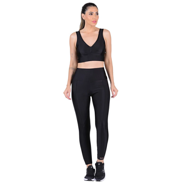 Conjunto Fitness Cirrê Top Com Bojo Removível e Calça Montaria Cós Alto Preto