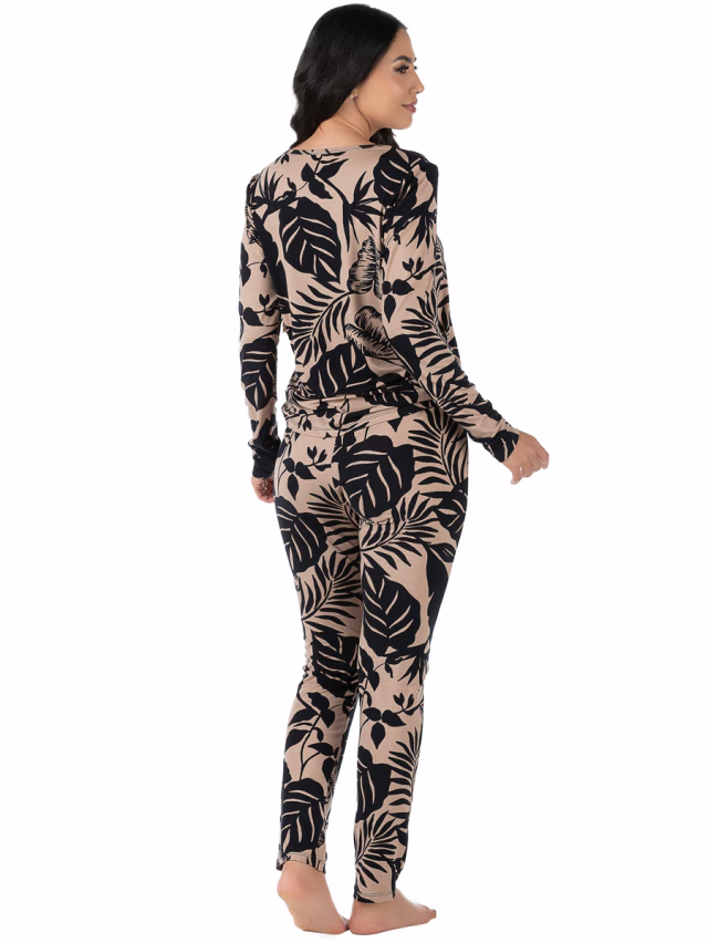 Pijama Feminino Longo Estampado Marrom
