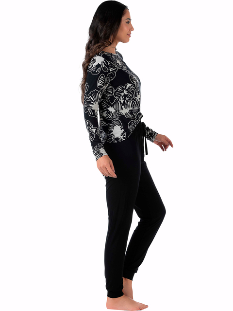 Pijama Feminino Longo Estampado Preto na internet