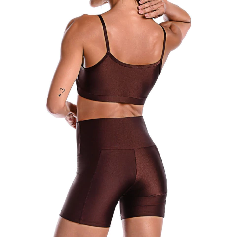 Conjunto Fitness Cirrê Short Com Bolso e Top Marrom - comprar online