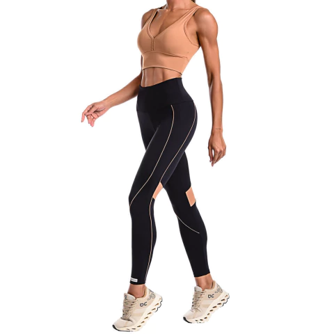 Conjunto Fitness Suplex Top Cós Largo e Calça Com Recorte - Marrom e Preto na internet