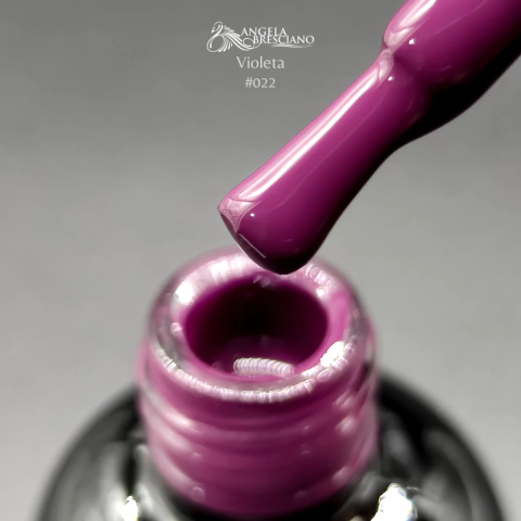 ESMALTE SEMIPERMANENTE 15 ML - (COD.022) VIOLETA