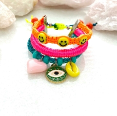 Pulseira Alegria na internet