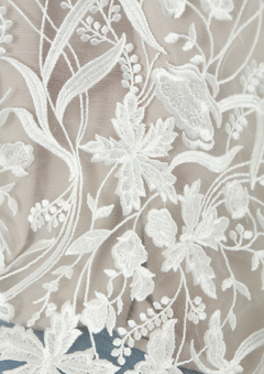 S0472 - TUL BORDADO con FLORES - Sole Silva Telas de Novias ~ Bridal Fabrics