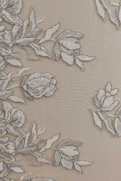 S0607 - TUL BORDADO CON CANUTILLOS PELTRE - Sole Silva Telas de Novias ~ Bridal Fabrics