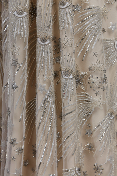 S0610 - TUL BORDADO CON LENTEJUELAS Y CANUTILLOS, PELTRE, SILVER Y OFF WHITE - comprar online