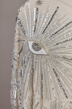S0610 - TUL BORDADO CON LENTEJUELAS Y CANUTILLOS, PELTRE, SILVER Y OFF WHITE en internet