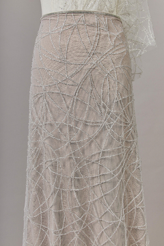 Imagen de S0646 - TUL BORDADO CON MOSTACILLAS SILVER
