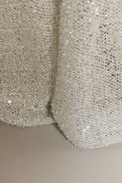 S0535 - RED BORDADA CON LUREX PLATINO BORDADA CON LENTEJUELAS Y MOSTACILLAS - Sole Silva Telas de Novias ~ Bridal Fabrics